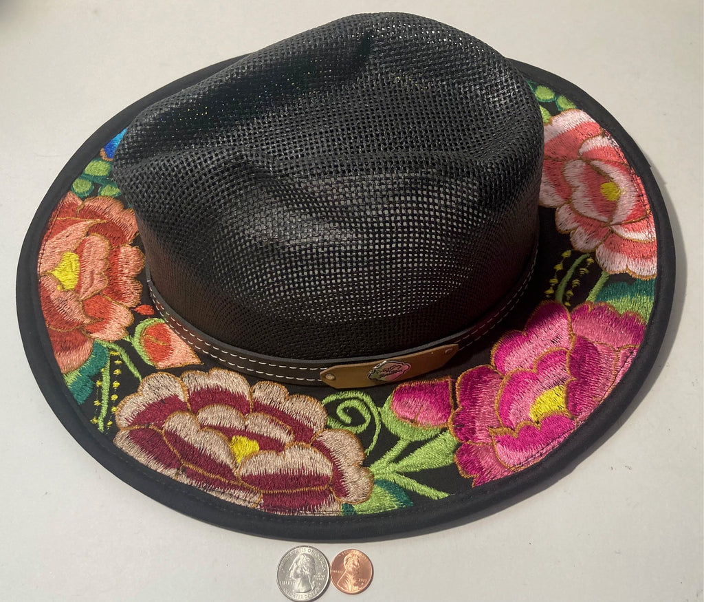 Vintage Cowboy Hat Style, The Old Beristain Hats, Size M, Very Soft Feeling Colorful Art Work, Quality, Cowboy, Western Wear, Rancher, Sun Shade, Very Nice Hat