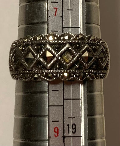 Vintage Sterling Silver Ring, Triangles, Diamond Cut, Filigree, Nice Design, Size 8", Quality, Jewelry, 0614, Accessory, 925, Clothing, Necklace, Charm, Bracelet