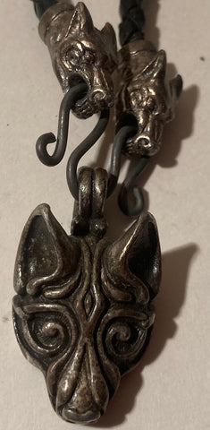 Vintage Metal Bolo Tie, Wolf, Coyote, Dog, Nice Western Design, 1 1/2" x 1", Quality, Heavy Duty, Made in USA, Country & Western, Cowboy, Western Wear, Horse, Apparel, Accessory, Tie, Nice Quality Fashion