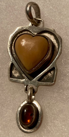 Vintage Sterling Silver Pendant, Charm, Heart and Stone Design, Nice Design, Quality, Jewelry, 0601, Accessory, 925, Clothing, Necklace, Charm, Bracelet