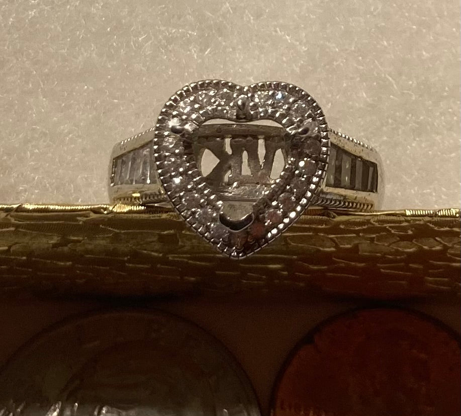 Vintage Sterling Silver Ring with Nice Sparkly Stones, Nice Double Hearts Design, Quality, Size 6 1/2, Jewelry, 0585, Accessory, 925, Clothing, Necklace, Charm, Bracelet,