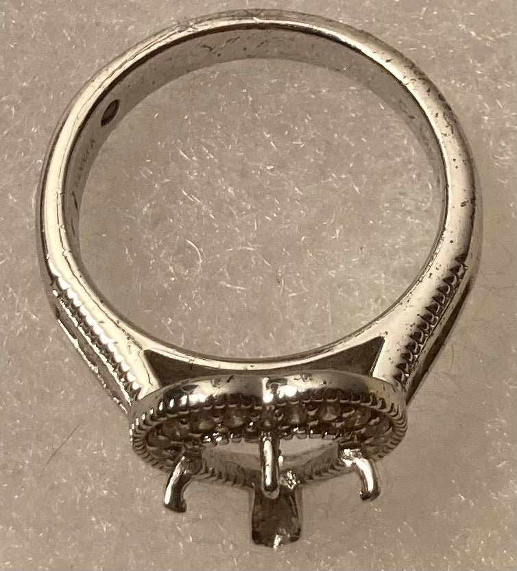 Vintage Sterling Silver Ring with Nice Sparkly Stones, Nice Double Hearts Design, Quality, Size 6 1/2, Jewelry, 0585, Accessory, 925, Clothing, Necklace, Charm, Bracelet,