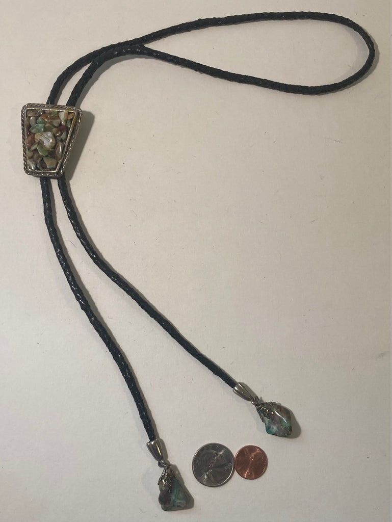 Vintage Metal Bolo Tie, Nice Silver and Stones Design, Nice Western Design