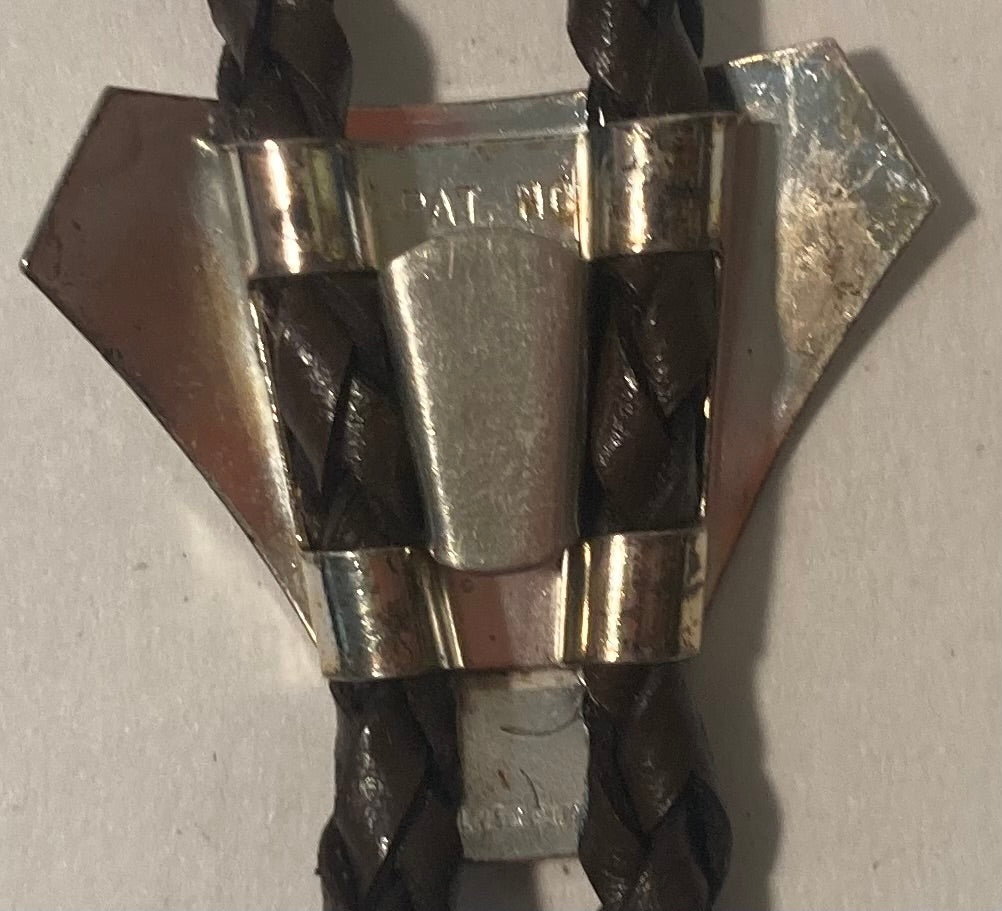 Vintage Metal Bolo Tie, Nice Silver Tri Shape Design, Nice Western Design