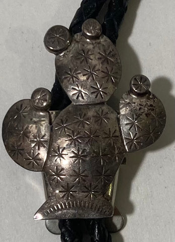 Vintage Metal Bolo Tie, Nice Silver Metal Cactus Tree Design, Nice Western Design
