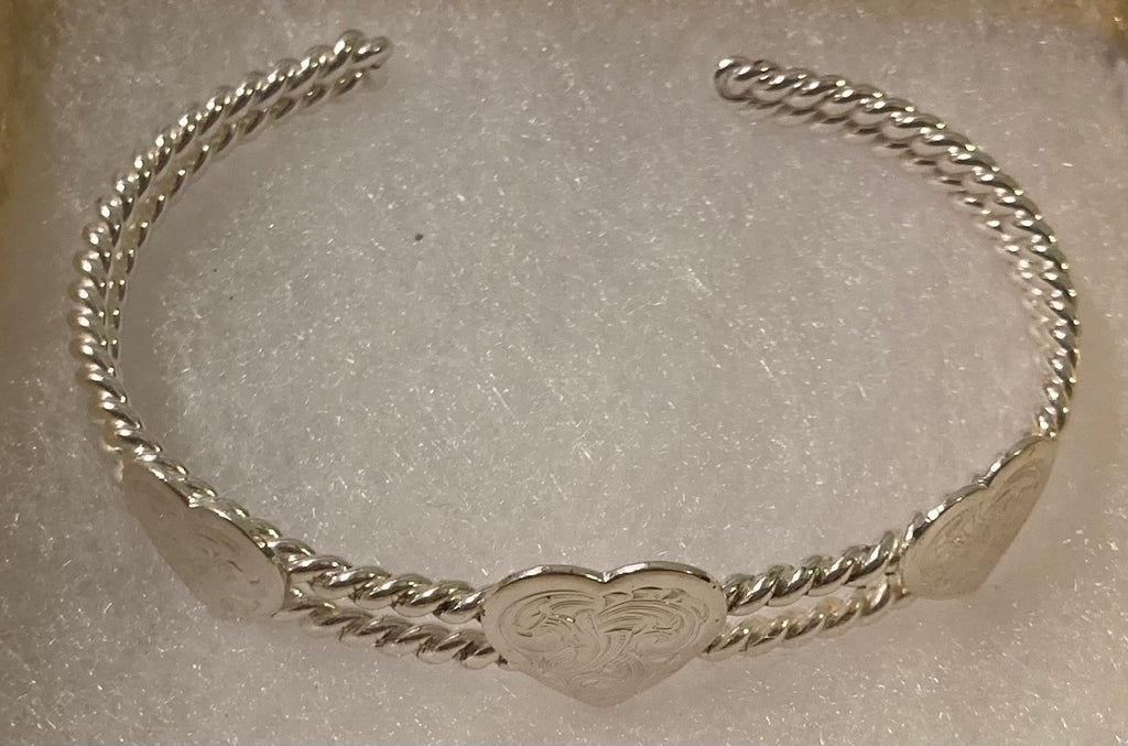 Vintage Metal Montana Silversmiths Bracelet, Nice Silver With Three Hearts Design