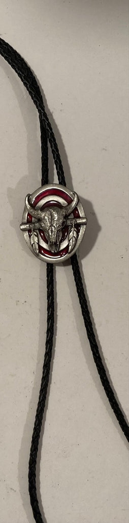 Vintage 1987 Metal Bolo Tie, Nice Bull Cow Skull with Feathers, Native, Nice Western Design, 1 3/4" x 1 1/2", Quality, Heavy Duty, Made in USA, Country & Western, Cowboy, Western Wear, Horse, Apparel, Accessory, Tie, Nice Quality Fashion