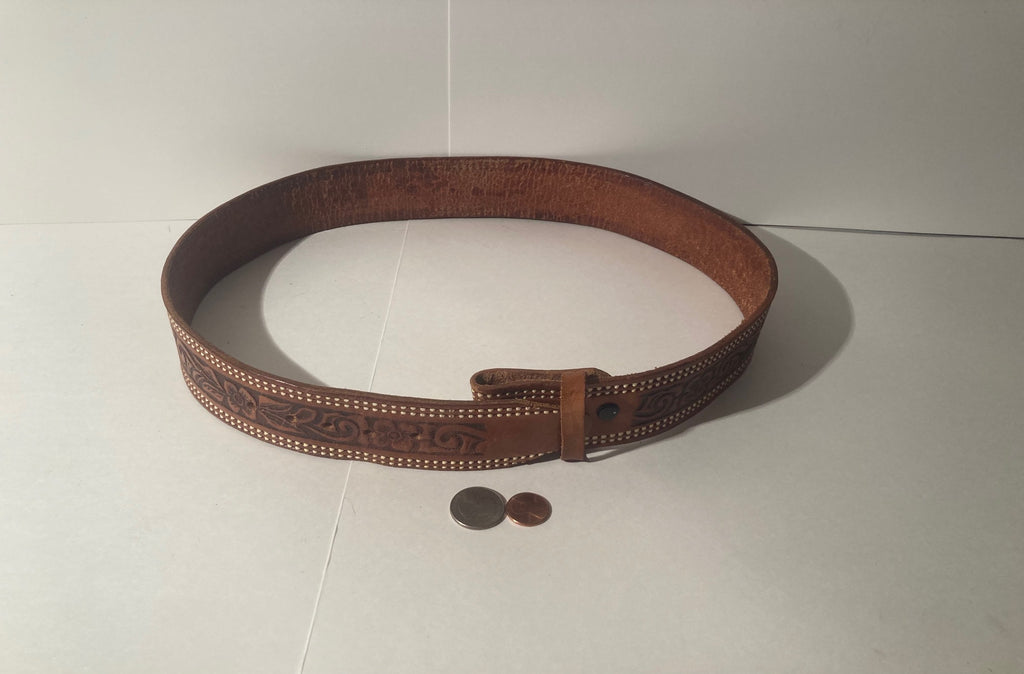 Vintage Leather Belt, Hand Tooled, Really Nice Leather, Heavy Duty, Quality, Size 30 to 34 Country and Western, Western Wear, Heavy Duty, Nice, Quality, Unique, Fashion