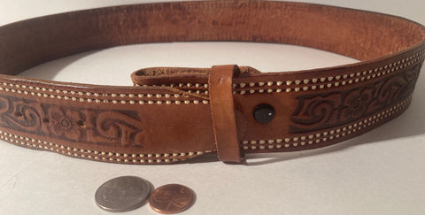 Vintage Leather Belt, Hand Tooled, Really Nice Leather, Heavy Duty, Quality, Size 30 to 34 Country and Western, Western Wear, Heavy Duty, Nice, Quality, Unique, Fashion