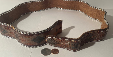 Vintage Leather Belt, Hand Painted, Really Nice Leather, Heavy Duty, Quality, Size 32 to 36 Country and Western, Western Wear, Heavy Duty, Nice, Quality, Unique, Fashion