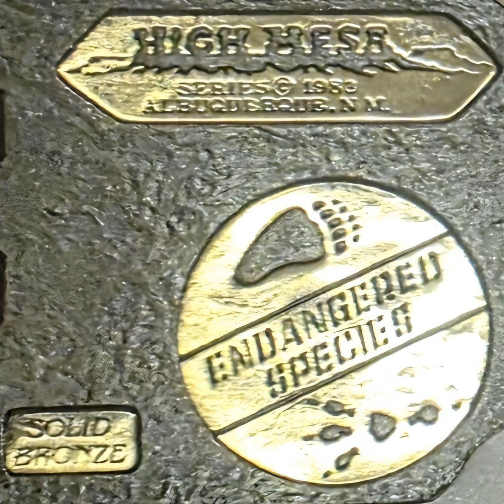 Vintage 1983 Metal Belt Buckle, Solid Bronze, Grey Wolf, Wildlife, Nature, Endangered Species, Nice Western Style Design
