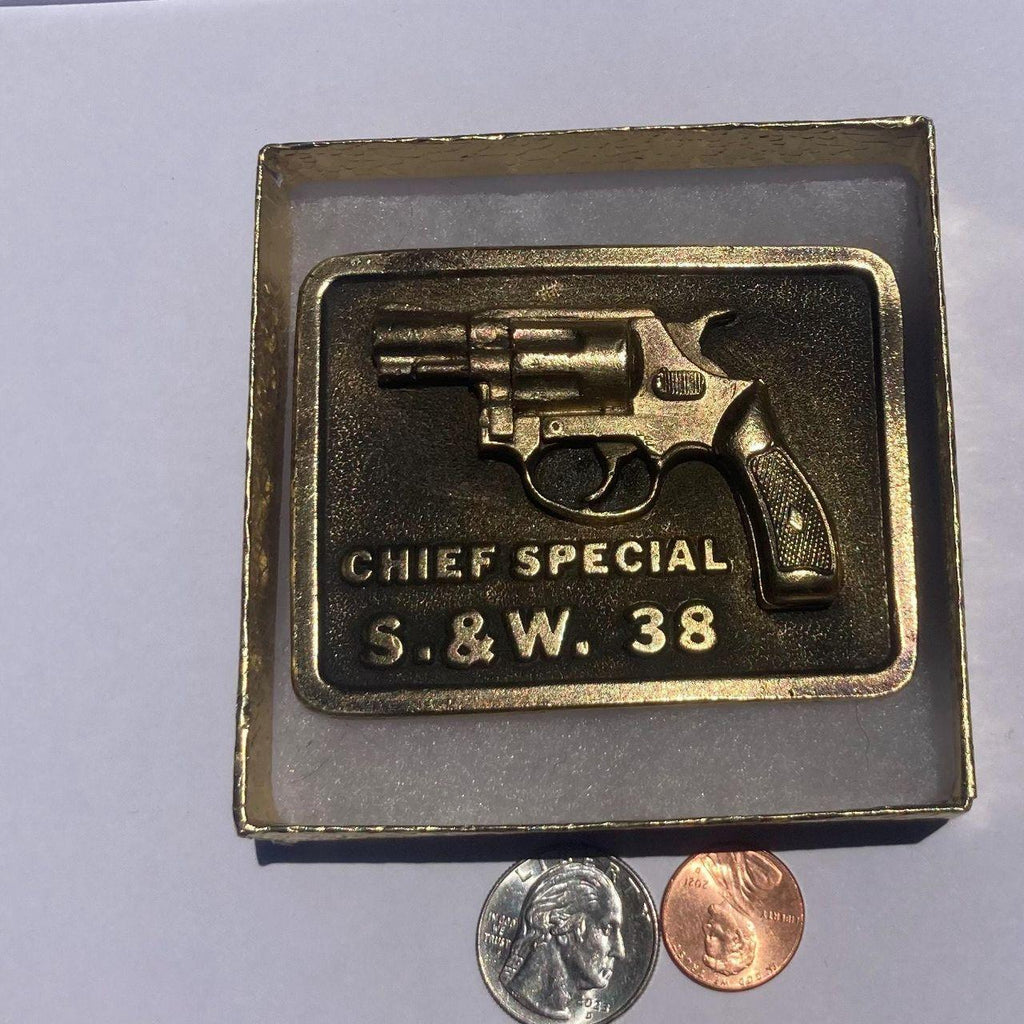 Vintage 1975 Metal Belt Buckle, Brass, Smith & Wesson, 38 Special, Chief Special, Super Heavy, Nice Western Design