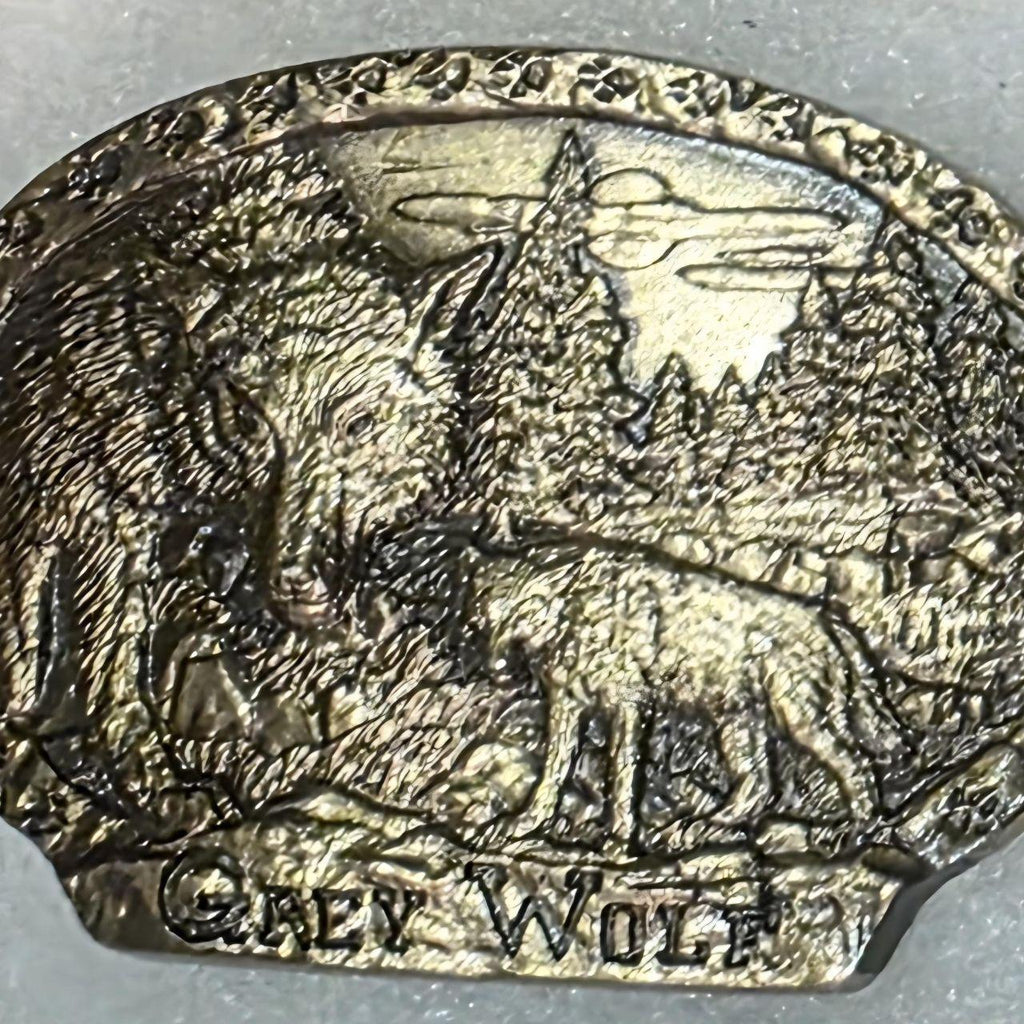 Vintage 1983 Metal Belt Buckle, Solid Bronze, Grey Wolf, Wildlife, Nature, Endangered Species, Nice Western Style Design