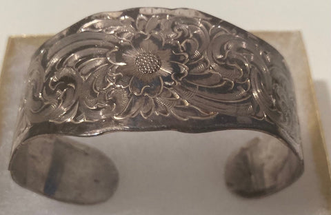 Vintage Metal Montana Silversmiths Bracelet, Nice Silver Wide Design, Quality, Fashion, Accessory, Country & Western