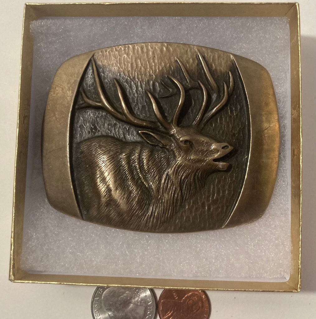 Vintage 1980 Metal Belt Buckle, Stephen L. Knight Sculpture, Elk, Nature, Wildlife, Brass, Nice Design, 3 1/4" x 2 1/2", Heavy Duty, Quality