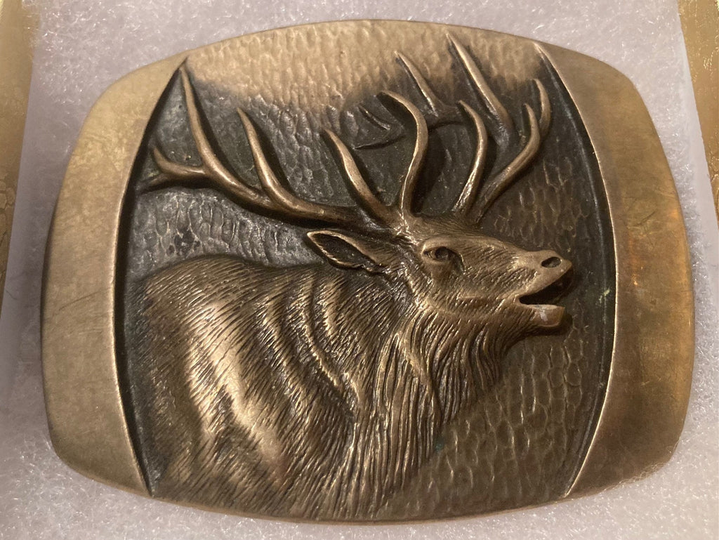 Vintage 1980 Metal Belt Buckle, Stephen L. Knight Sculpture, Elk, Nature, Wildlife, Brass, Nice Design, 3 1/4" x 2 1/2", Heavy Duty, Quality