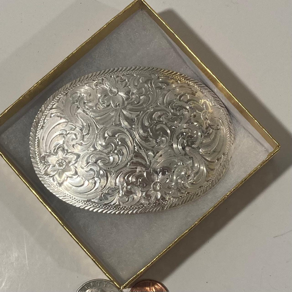 Vintage Metal Belt Buckle, Silver, Montana Silversmiths, Sunflower Design, Nice Design, 3 1/2" x 2 1/2", Heavy Duty, Quality, Thick Metal