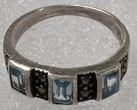 Vintage Sterling Silver Ring, Nice 3 Baby Blue Stones Design, Size 6 1/2, Nice Design, Quality, Jewelry, Accessory, Stamped 925, Clothing