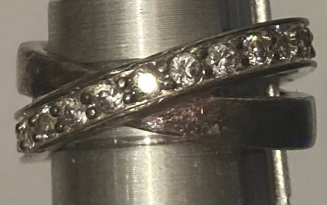 Vintage Sterling Silver Ring, Nice Double Banded with Nice Sparkly Stones Design, Size 4, Nice Design, Quality, Jewelry, 0929, Accessory