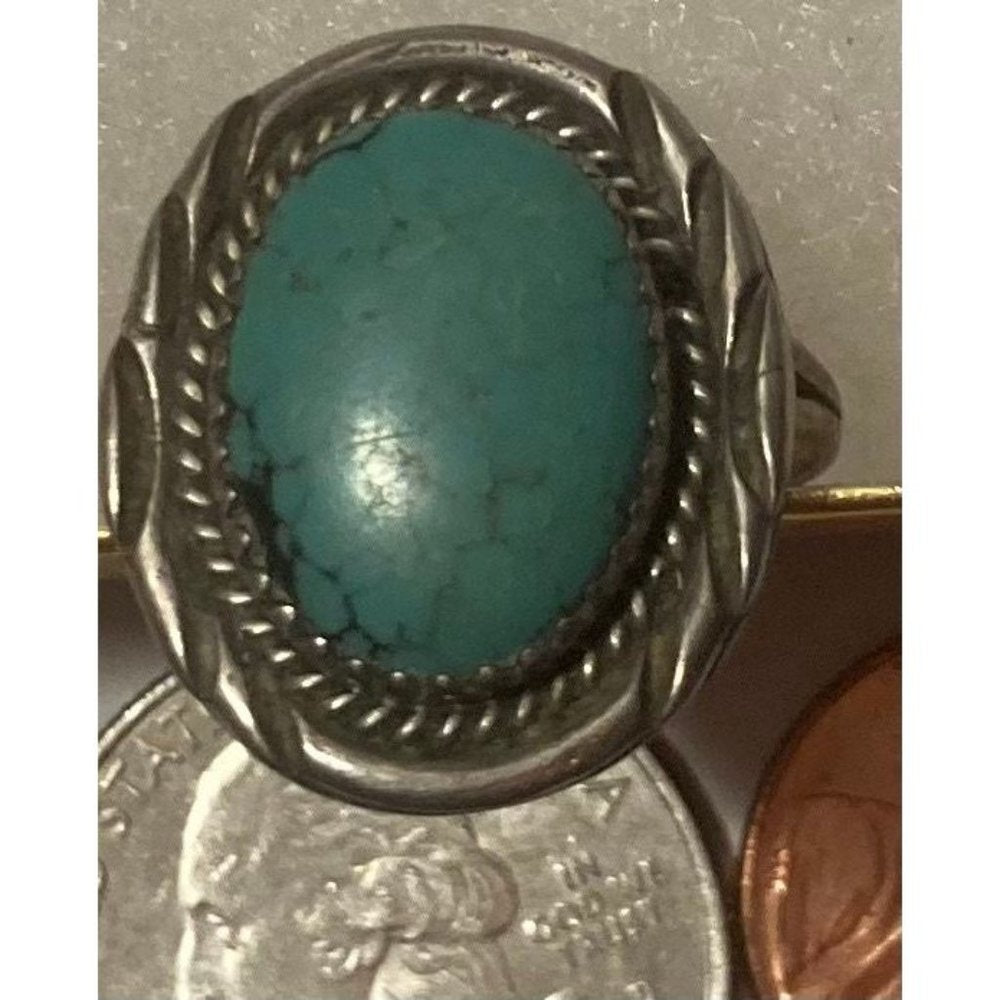 Vintage Sterling Silver Ring, Nice Ring with Blue Turquoise Stone Design, Size 7