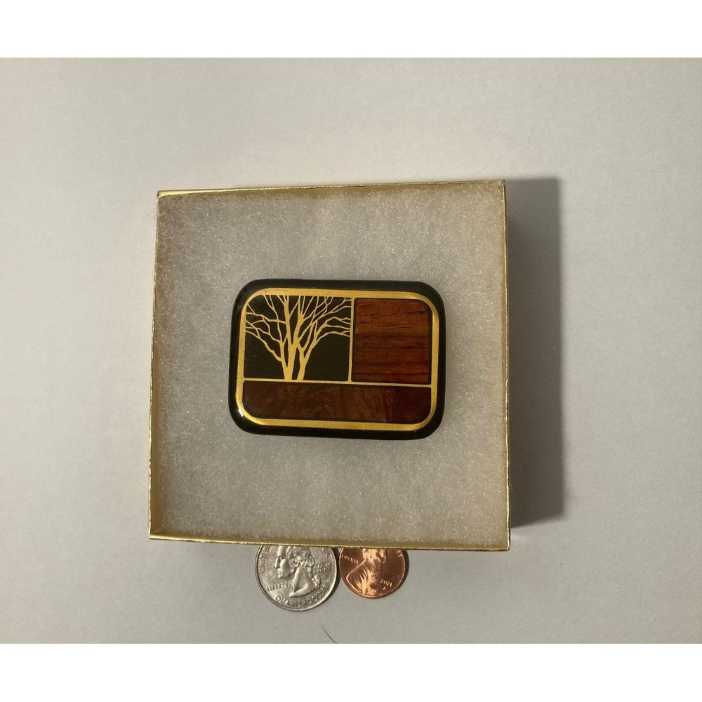 Vintage Metal Belt Buckle, Nice Thick Epoxy Design with Tree Design,