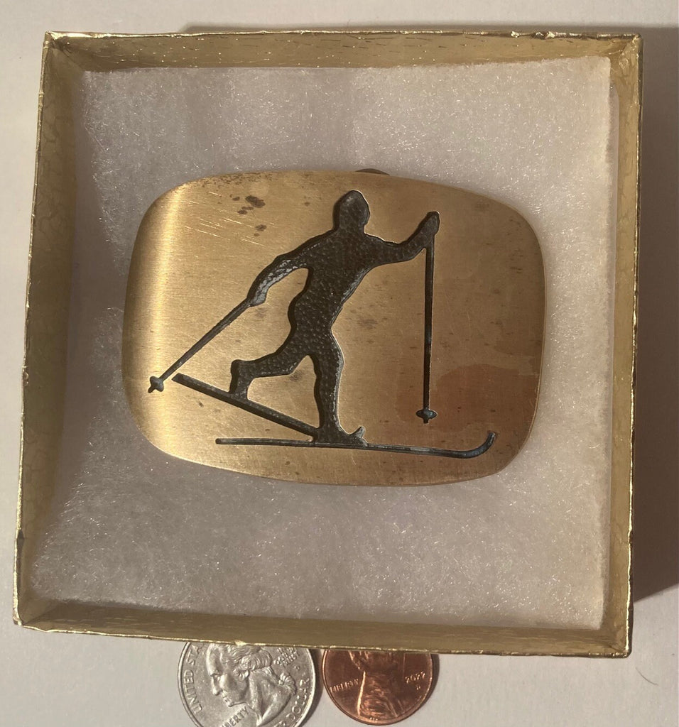 Vintage Metal Belt Buckle, Brass, Skiing, Cross Country, Ski, Snow, Lodge, Nice Western Design, Cowboy, 2 3/4" x 2", Heavy Duty, Made in USA