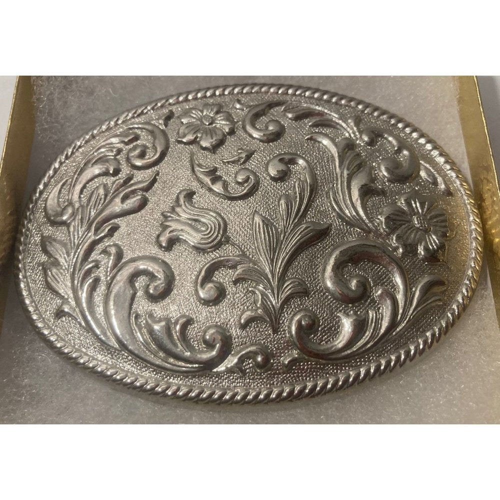 Vintage Metal Belt Buckle, Nice Flowers Design, Nice Design,