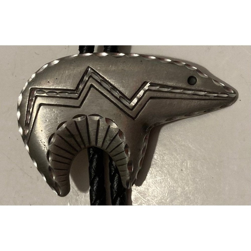 Vintage Metal Bolo Tie, Nice Diamond Cut Whale, Shark, Fish Design,