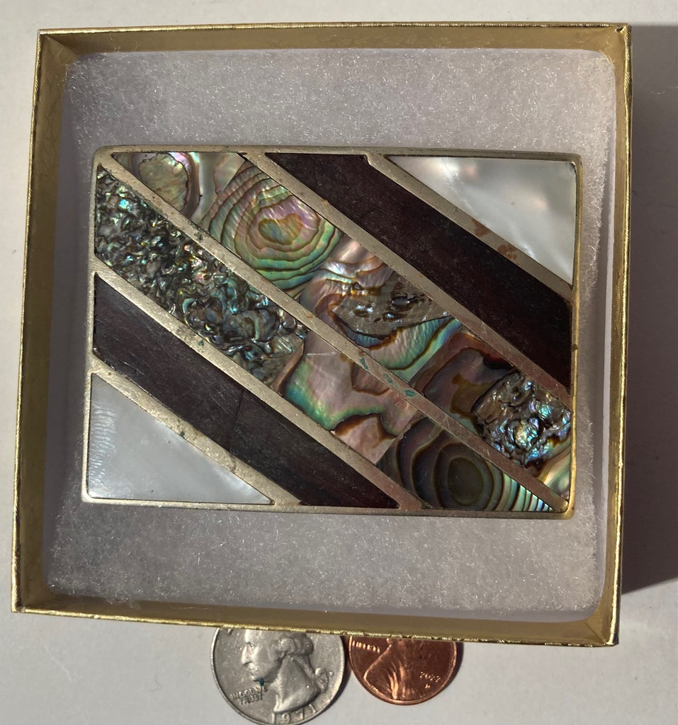 Vintage Metal Belt Buckle, Silver with Nice Abalone and Mother of Pearl Design, Nice Western Design, 3" x 2 1/4", Quality, Made in USA, Country and Western, Heavy Duty, Fashion, Belts, Shelf Display, Collectible Belt Buckle