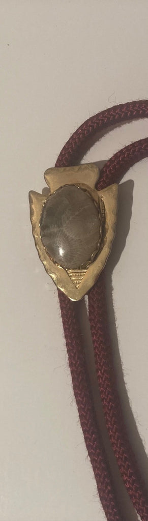 Vintage Metal Bolo Tie, Brass with Nice Arrowhead with Nice Brown Stone Design, Nice Design, 1 3/4" x 1 1/4", Nice Design, Quality, Heavy Duty, Made in USA, Country & Western, Cowboy, Western Wear, Horse, Apparel, Accessory, Tie, Nice Quality Fashion,