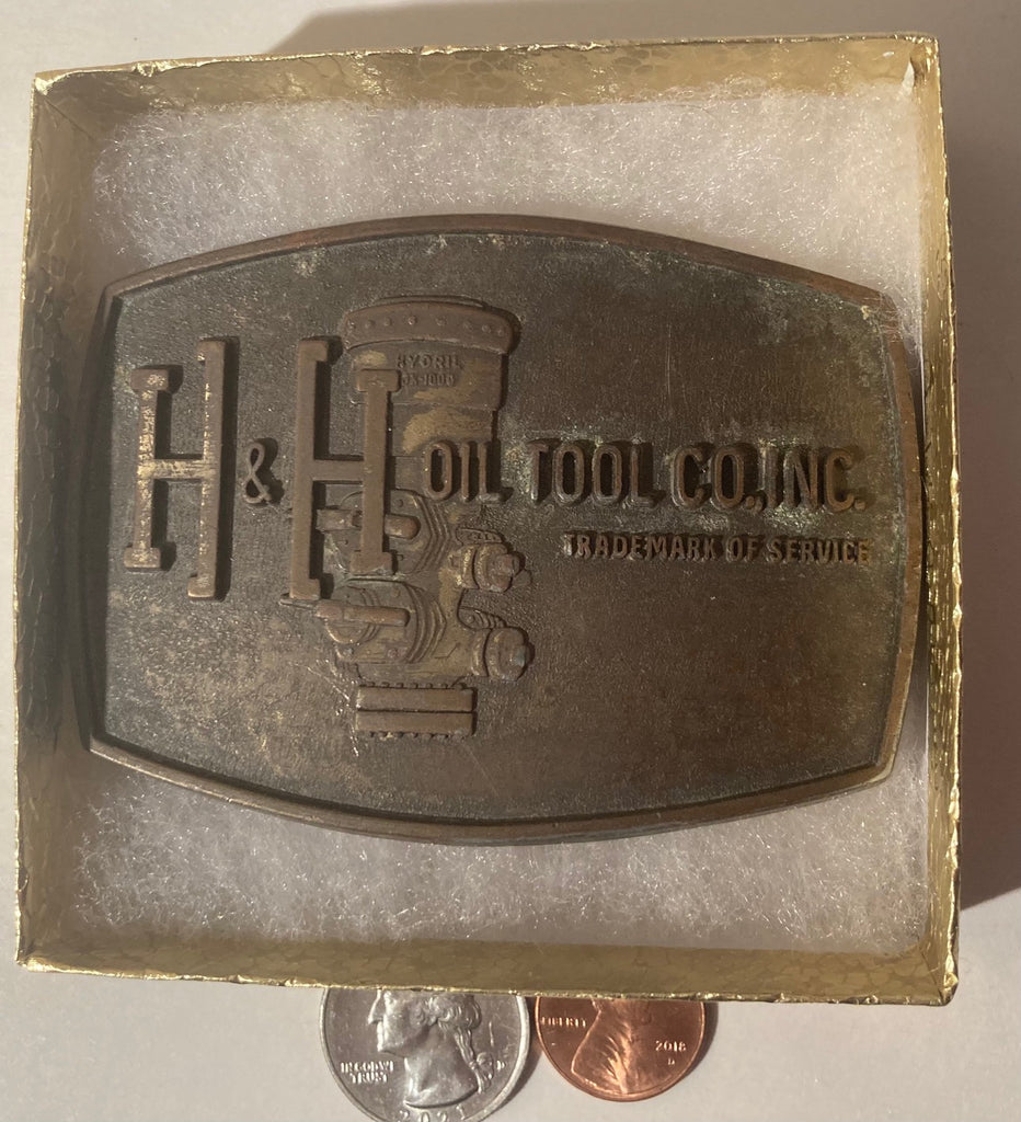 Vintage Metal Belt Buckle, H & H Oil Tool Company, Petroleum, Energy, Nice Western Style Design, 3 1/2" x 2 1/2", Heavy Duty, Quality, Made in USA, Thick Metal, For Belts, Fashion, Shelf Display, Western Wear, Southwest, Country, Fun, Nice