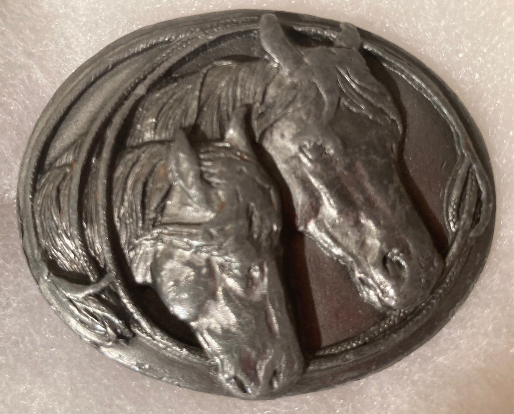 Vintage 1986 Metal Belt Buckle, 2 Horses, Nice Western Design, 2 1/2" x 2", Quality, Made in USA, Country and Western, Heavy Duty, Fashion, Belts, Shelf Display, Collectible Belt Buckle