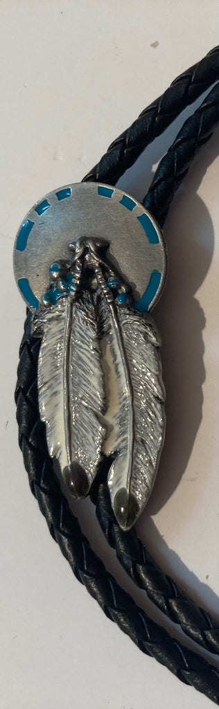 Vintage 1993 Metal Bolo Tie, Feathers, Native, Enamel, Western Design, Nice Design, Heavy Duty, Made in USA, Country & Western, Cowboy, Western Wear, Horse, Apparel, Accessory, Tie, Nice Quality Fashion,