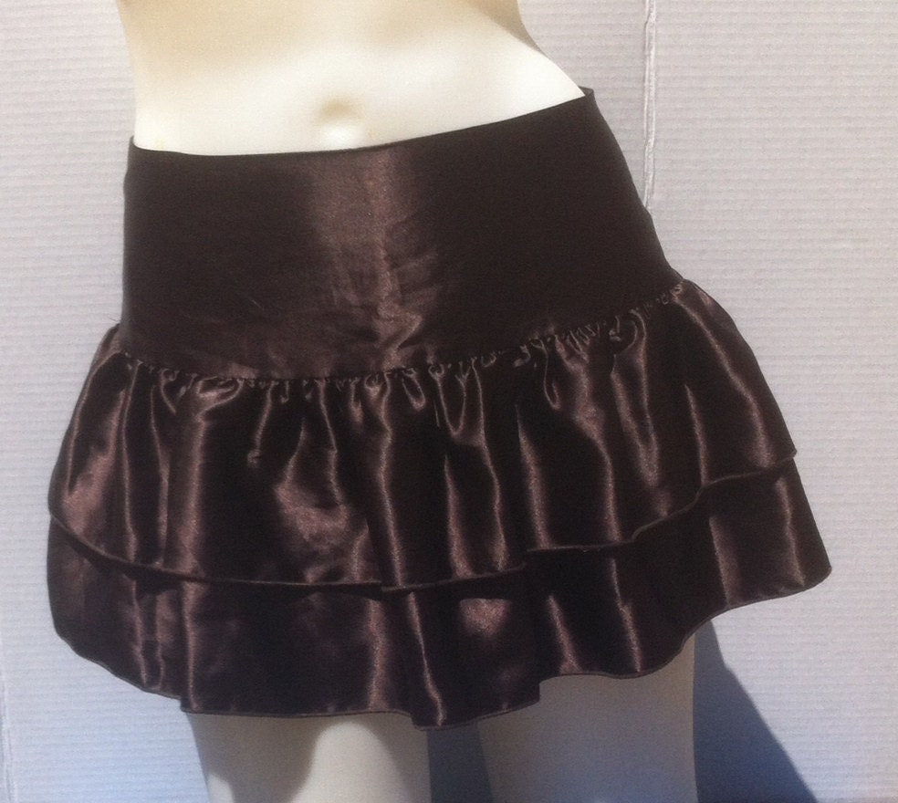 Vintage Shiny 90's Style Sexy Mini Skirt Size S, Made in USA, Chick Girl, Slim Girl, Vintage Girl, Short Skirt, Night Out Skirt, Dancing