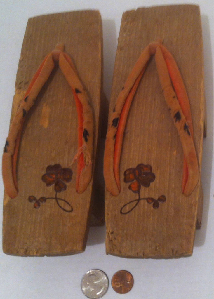 Vintage Set of Wooden Shoes, Sandles, Wall Hanging, 9 x 3, Rough Condition, Could be Nicer with Artistic Touch Around the Edges, Hobby, Fun