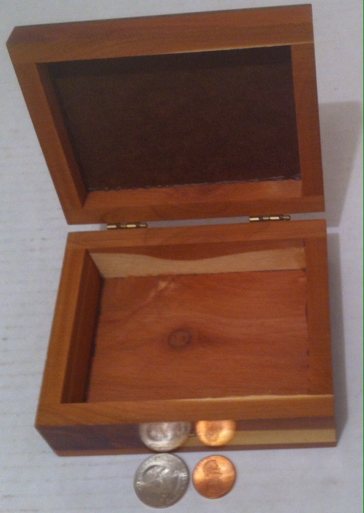 Vintage Wooden Box, Storage Box, Stash Box, 5 x 4 x 2, Mother, Dale Hollow Lake, Celina, TN, Redwood Box, Quality Made Box