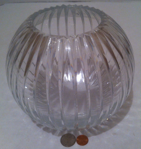 Vintage Heavy Duty Thick Glass, Etched Crystal Globe Vase,, 7" Tall, Home Decor, Shelf Display, Quality Vintage Nice Vase Decor