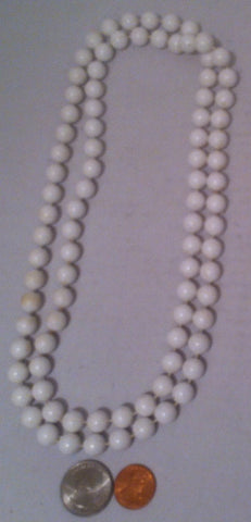 Vintage Ladies Necklace, Choker, White Beaded Necklace, 20" Long, Jewelry, Clothing Accessory, Fashion, Nice Quality, Vintage Jewelry