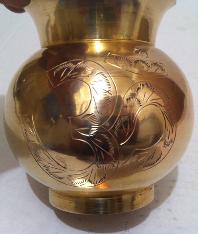 Vintage Metal Brass Round Vase, Heavy Duty Metal, Nice Etched Design on Front,, 4 1/2" x 4", Thick Metal, Home Décor, Quality Vase