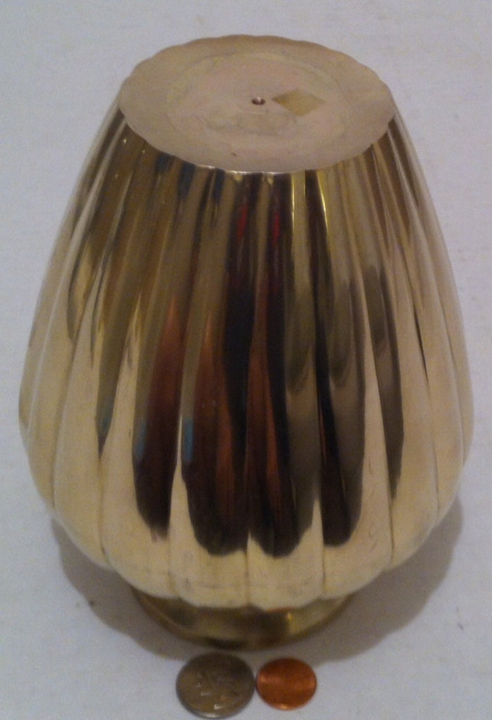 Vintage Metal Brass Vase, Heavy Duty, 2 1/4 Pounds, 7" x 5", Thick Metal, Home Décor, Quality Vase, Table Display, Shelf Display