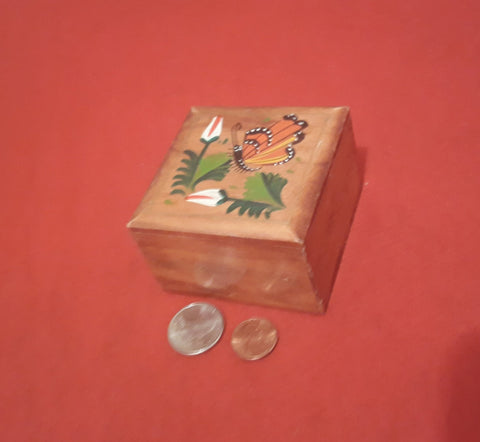 Vintage Wooden Storage Box, Stash Box, Butterfly and Flower Design, 3" x 3" x 2", Glossy Finish, Table Decor.