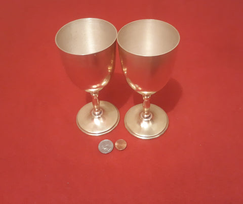 Vintage Set of 2 Metal Brass Cups, Glasses, Wine Holders, 7" Tall, Kitchen Decor, Home Decor, Shelf Display, Table Display