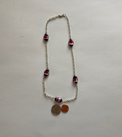 Vintage Metal Pink and Black Stone Necklace, 21" Long, Fashionable, Sexy, Nice. Quality Jewelry.