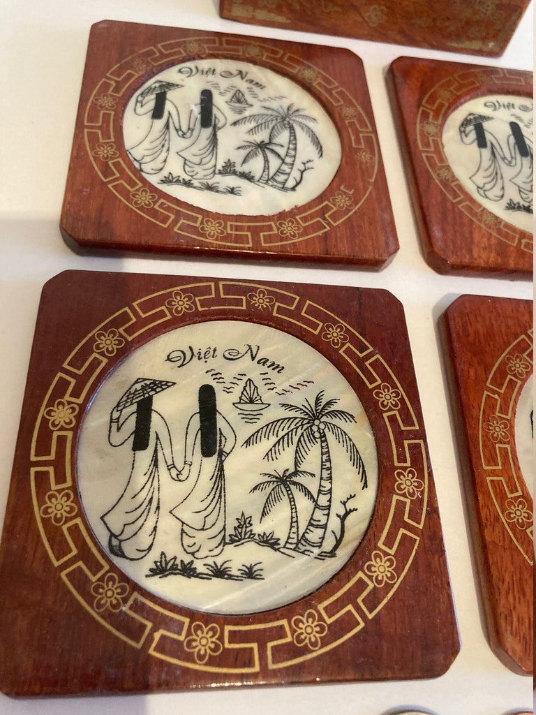 Vintage Wooden Set of 4 Cup Coasters, Coaster Set, Palm Trees, Kitchen Decor, Table Display, Shelf Display
