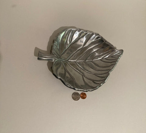 Vintage Metal Silver Leaf Tray, Dish, Container, 10" x 8", Heavy Duty, Kitchen Decor, Table Decor, Candy Dish