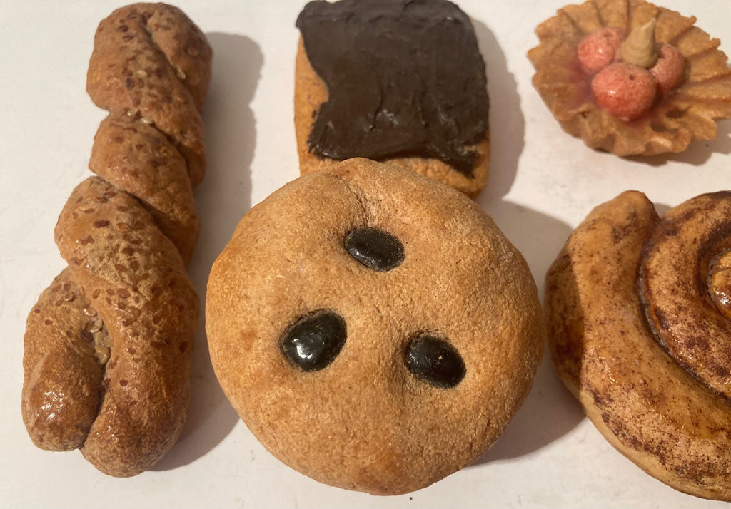 6 Assorted Heavy Duty Fake Pastries, Real Looking, Too Real, Fools Everyone Almost, Quality Work, Heavy Pieces, Art, Home Decor