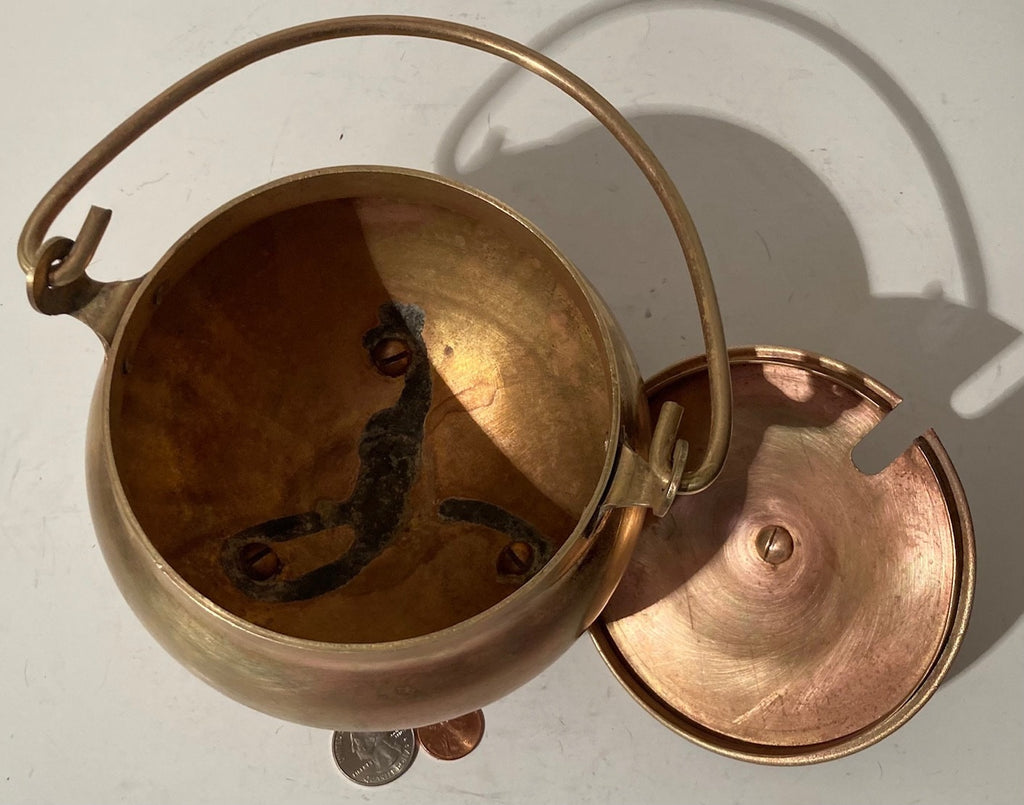 Vintage Metal Brass Pot, Handle, 3 Legged Pot, 9" x 5 1/2", Heavy Duty, Quality, Home Decor, Table Display, Shelf Display