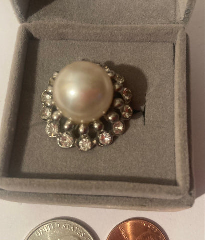 Vintage Sterling Silver Pearl Ring, Adjustable, Sparkly, Fashion, Style, Accessory, Fun, Quality, Box Set