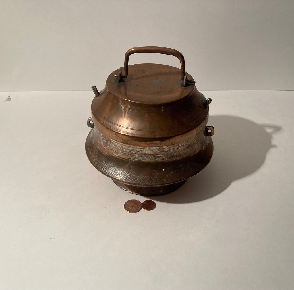Vintage Metal Copper Container, Heavy Duty, Quality, 7" x 7", Kitchen Decor, Table Display, Shelf Display, This Can Be Shined Up Even More