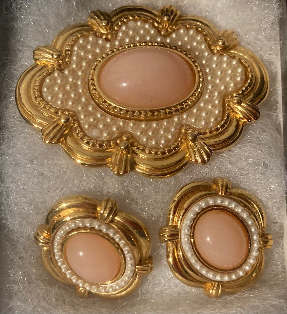 Vintage The Windsor Collection, Broach and Earrings Matching Set, Charm, Pendant, Pink, Quality, Fashion, Accessory, Nice, Free Shipping